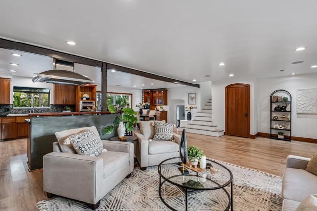 Image 14 of 59 For 753 Emerald Drive