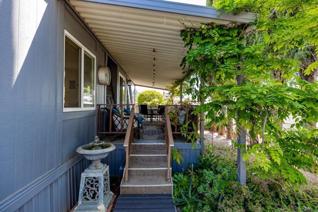 Detail Gallery Image 22 of 42 For 18218 Paradise Mountain Rd #116,  Valley Center,  CA 92082 - 2 Beds | 2 Baths