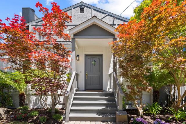 1227 Oak Street, San Mateo CA: https://media.crmls.org/mediaz/c2a54cfe-9d4a-40a9-8d28-d84d63aff40e.jpg