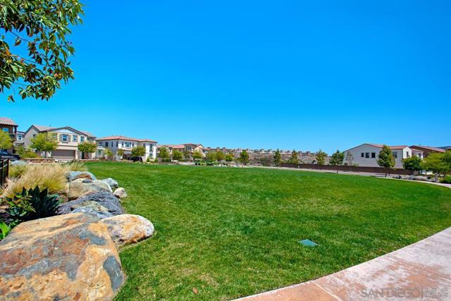 15501 Bristol Ridge Ter, San Diego CA: https://media.crmls.org/mediaz/c2a6e93c-ce0e-433f-ad2e-f9c0fa701592.jpg