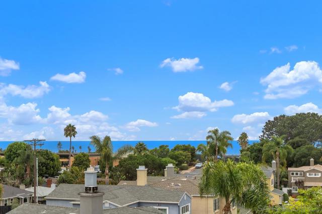 457 Arden Drive, Encinitas CA: https://media.crmls.org/mediaz/c2a7476f-17de-4126-826a-4b61036101af.jpg