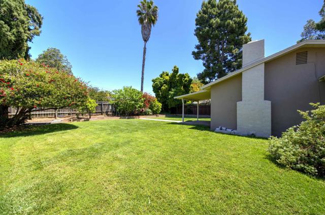Detail Gallery Image 13 of 28 For 1130 S Tulip St, Escondido,  CA 92025 - 2 Beds | 1 Baths