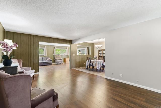 Detail Gallery Image 5 of 32 For 2904 E Barnwell St, Oceanside,  CA 92054 - 3 Beds | 2 Baths