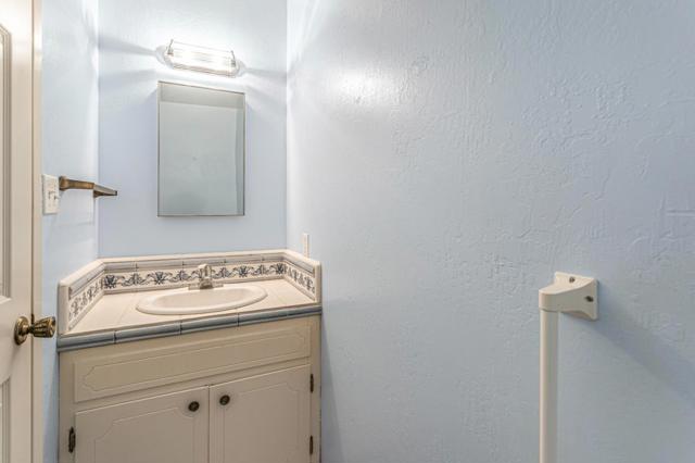 690 Ridgemark Drive, Hollister CA: https://media.crmls.org/mediaz/c2a8f174-0f0d-4e8f-b757-9e2fdcc5995a.jpg