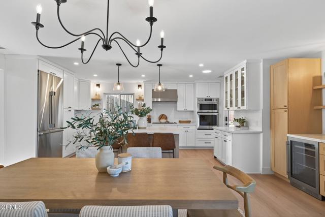 Detail Gallery Image 13 of 71 For 511 Beverly Cir, Camarillo,  CA 93010 - 4 Beds | 3 Baths