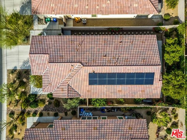 26 Syrah, Rancho Mirage CA: https://media.crmls.org/mediaz/c2ab0cdf-3f7b-4f32-b5ab-190ac7f6fbd3.jpg