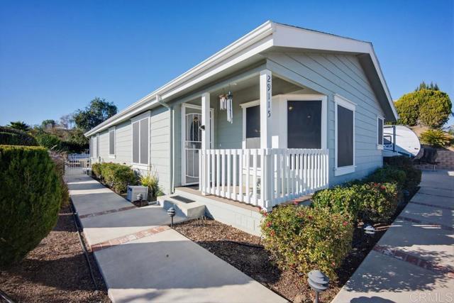 Detail Gallery Image 8 of 67 For 29115 via Princesa, Murrieta,  CA 92563 - 3 Beds | 2 Baths