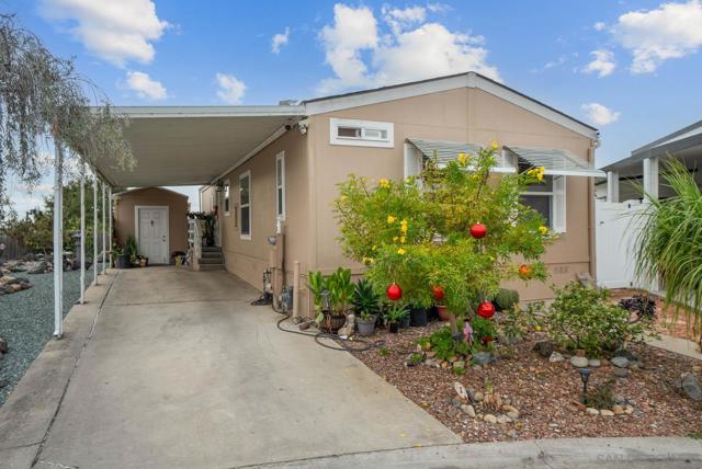 2750 Wheatstone St, San Diego, California 92111, 3 Bedrooms Bedrooms, ,2 BathroomsBathrooms,Residential,For Sale,Wheatstone St,240028975SD