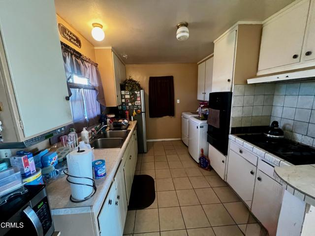 Detail Gallery Image 2 of 13 For 4811 S G St, Oxnard,  CA 93033 - 3 Beds | 2 Baths