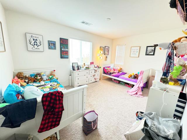 Detail Gallery Image 12 of 17 For 34148 Thistlewood Ave, Murrieta,  CA 92563 - 5 Beds | 3 Baths