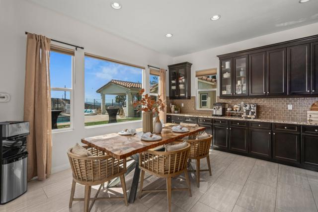 15255 Via Santa Vienta, San Diego CA: https://media.crmls.org/mediaz/c2b0f8df-eff5-4a61-94ac-c93046a8ab77.jpg