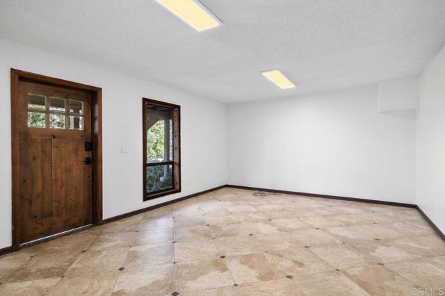 Detail Gallery Image 45 of 47 For 10447 Chevy Lane Ln, La Mesa,  CA 91941 - 3 Beds | 2 Baths