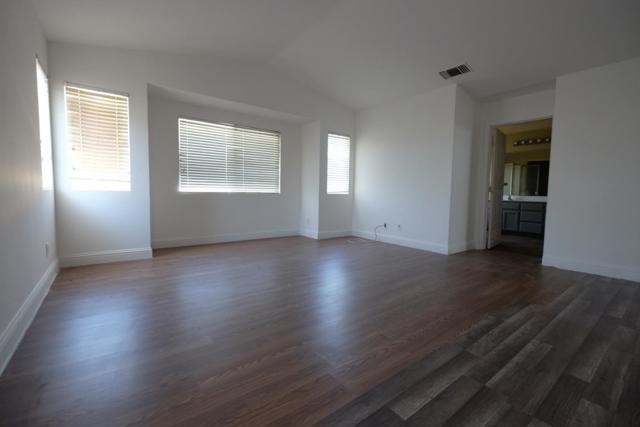1831 Oakley Court, Stockton CA: https://media.crmls.org/mediaz/c2b12425-e65d-4b63-b82a-a40160ba5af1.jpg