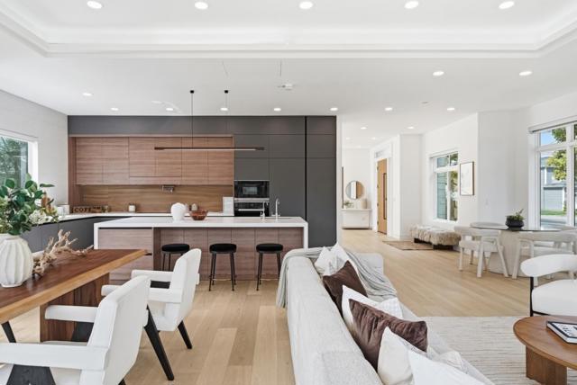 395 Martens Avenue, Mountain View CA: https://media.crmls.org/mediaz/c2b23f0e-4eab-4c9c-8cbe-5a62ed3ff411.jpg