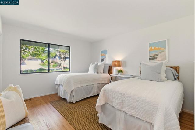 154 Selborne Way, Moraga CA: https://media.crmls.org/mediaz/c2b3afc7-df32-42b4-afb2-dbafdf5b026f.jpg