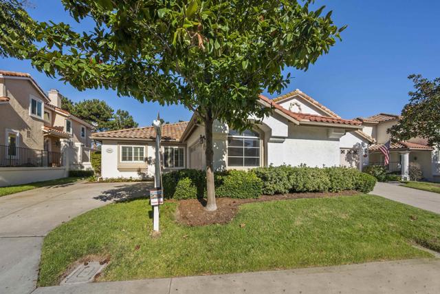 2505 LA COSTA AVE, Chula Vista CA: https://media.crmls.org/mediaz/c2b4484d-a47a-415b-b5e2-162113ff4c45.jpg