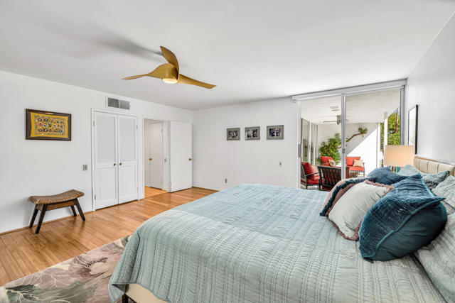 2400 S Palm Canyon Drive, Palm Springs CA: https://media.crmls.org/mediaz/c2b4927a-9d91-44c9-92ba-2204dfe7cfc7.jpg