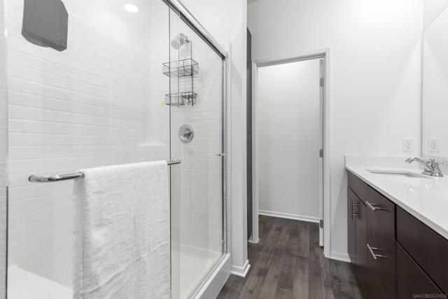 5402 Sand Arch Ln 199, San Diego CA: https://media.crmls.org/mediaz/c2b5cba7-39c3-48f4-8a7e-9281152ef8a7.jpg