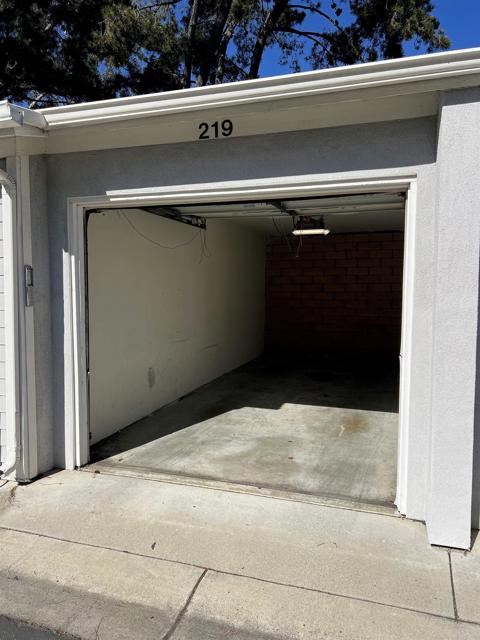 Detail Gallery Image 16 of 21 For 8597 via  Mallorca #E,  La Jolla,  CA 92037 - 2 Beds | 2 Baths