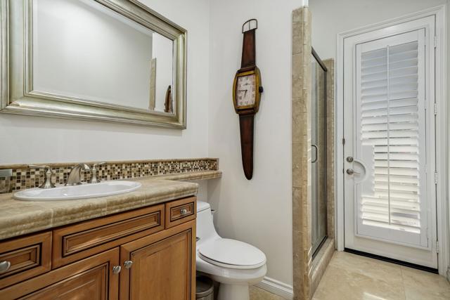 52395 Whispering Way, La Quinta CA: https://media.crmls.org/mediaz/c2b62935-4d2b-42e6-a052-bb2d23bc8898.jpg