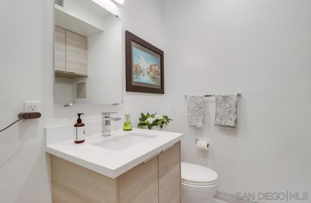 140 Imperial Beach Blvd, Imperial Beach CA: https://media.crmls.org/mediaz/c2b663ad-ab25-4882-ab78-4a01c8aa6357.jpg