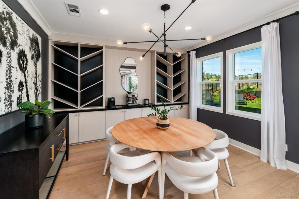 998 Woodhaven - photo 3