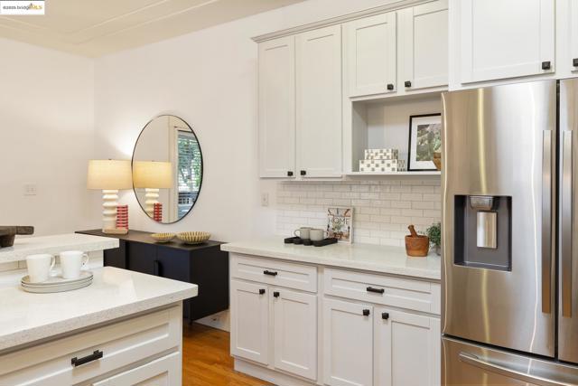 479 41st St, Oakland CA: https://media.crmls.org/mediaz/c2b92b8a-5ab4-4789-a8bd-1c5633f10789.jpg