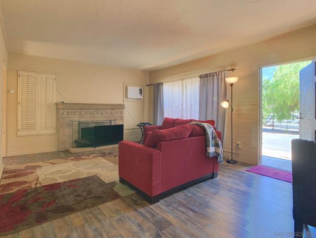 1445 Terracita Ln, Alpine CA: https://media.crmls.org/mediaz/c2b939b3-c022-4487-bfd3-6af46253088f.jpg