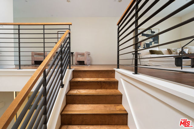 3119 Via Dolce, Marina del Rey CA: https://media.crmls.org/mediaz/c2b94a5d-cec8-4bde-b815-5247a1ede3f7.jpg