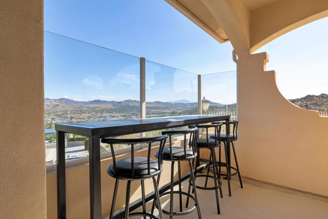 6207 Red Bluff Avenue, Yucca Valley CA: https://media.crmls.org/mediaz/c2b99a50-9f9e-4bef-bc26-80a72ff91c73.jpg