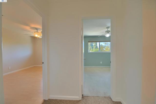 1425 Forest Dr, Turlock CA: https://media.crmls.org/mediaz/c2bad3f7-dbb3-446c-92c6-49687a9c0b24.jpg
