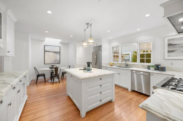 1149 Cortez Avenue, Burlingame CA: https://media.crmls.org/mediaz/c2bad607-aefe-4c6b-aade-dcf2a79218ae.jpg