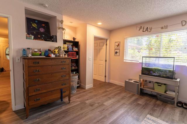 33212 Mill Creek Rd, Pauma Valley CA: https://media.crmls.org/mediaz/c2bbae4e-b726-47e9-854f-f53718cc2922.jpg