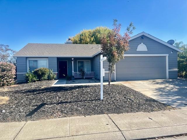 16100 5th Street, Lathrop CA: https://media.crmls.org/mediaz/c2bbde86-35bc-462a-a5a8-1654bbf47be0.jpg