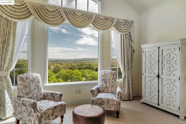 1853 Via Di Salerno, Pleasanton CA: https://media.crmls.org/mediaz/c2bca80b-0af5-4d0d-ae4e-7fb384a47a54.jpg