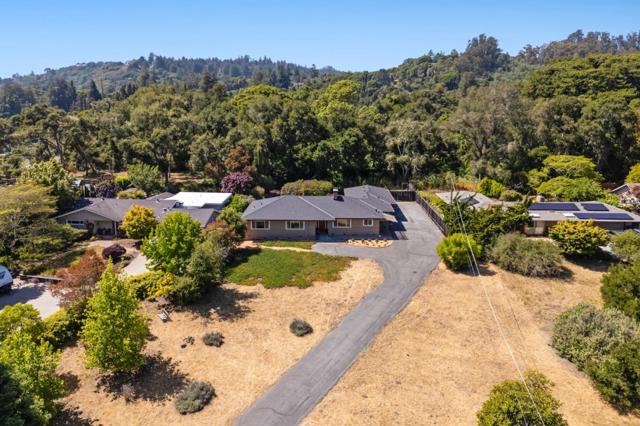 2071 Huntington Drive, Aptos CA: https://media.crmls.org/mediaz/c2bd6554-95af-4883-be69-9856a6aca9c3.jpg