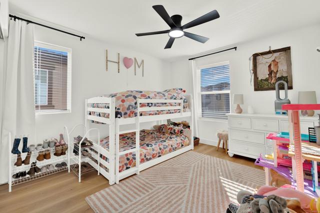 36540 Diego Springs Ave, Murrieta CA: https://media.crmls.org/mediaz/c2bde940-ecf4-4bd6-abac-f015a78a487a.jpg