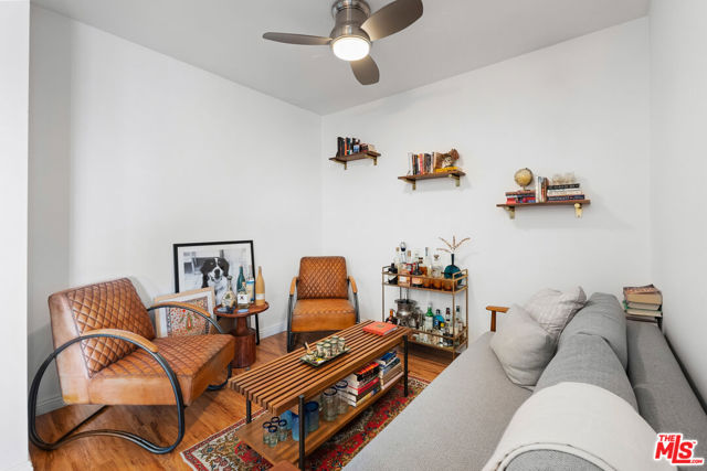 900 Euclid Street, Santa Monica CA: https://media.crmls.org/mediaz/c2bdfb4d-0f6f-4a80-8ec3-4ad78c9cd4e8.jpg