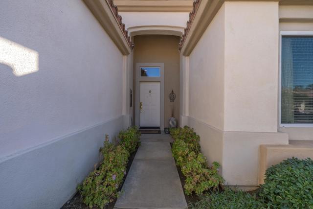 78987 Spirito Court, Palm Desert CA: https://media.crmls.org/mediaz/c2be07c2-43c1-4741-bbf3-d521199ea4ee.jpg