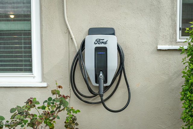 Detail Gallery Image 28 of 34 For 1329 Solita Rd, Pasadena,  CA 91103 - 3 Beds | 2 Baths