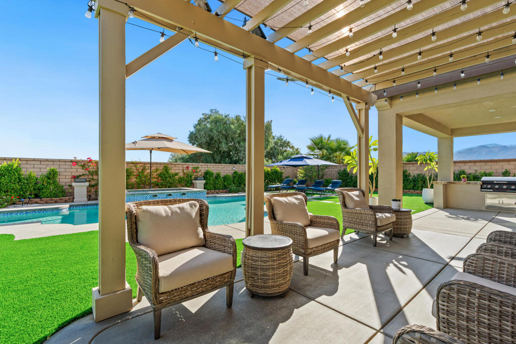 MLS #219139218DA image #15