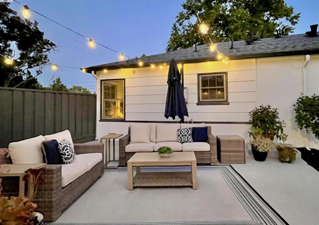 3208 McNutt, Walnut Creek CA: https://media.crmls.org/mediaz/c2beae25-a173-4577-b189-3b854f88862a.jpg