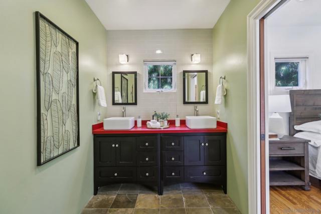 4463 Maryland St, San Diego CA: https://media.crmls.org/mediaz/c2bf0666-5514-41f5-b87b-d517cf11abda.jpg