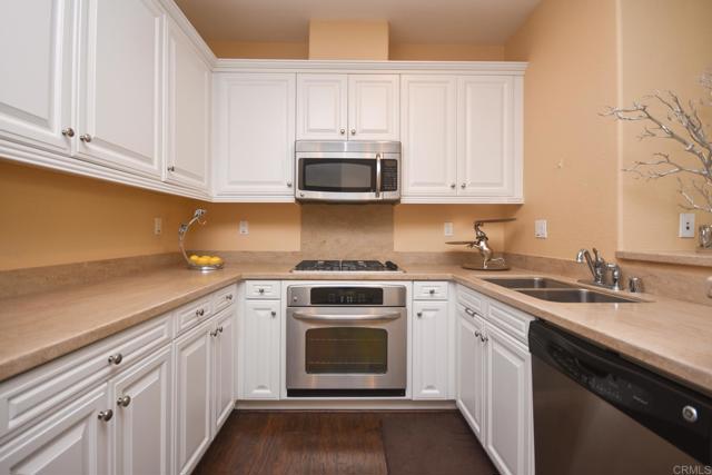 14125 Brent Wilsey Place, San Diego CA: https://media.crmls.org/mediaz/c2bfaaf2-6408-4c24-893c-d229b59bff4a.jpg