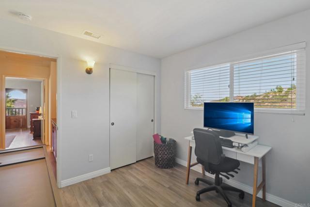 Detail Gallery Image 38 of 63 For 1921 via Corina, Alpine,  CA 91901 - 3 Beds | 2/1 Baths