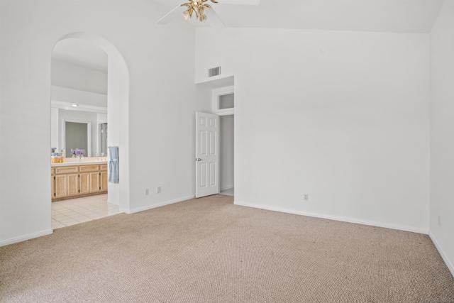 2133 View Crest Glen, Escondido CA: https://media.crmls.org/mediaz/c2c2e1d9-07b9-4d47-b1e0-c72e236ca75c.jpg