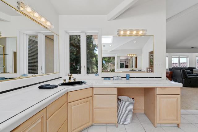 29 Kite Hill Road, Santa Cruz CA: https://media.crmls.org/mediaz/c2c3654c-f073-4db7-aea7-89aa16209699.jpg