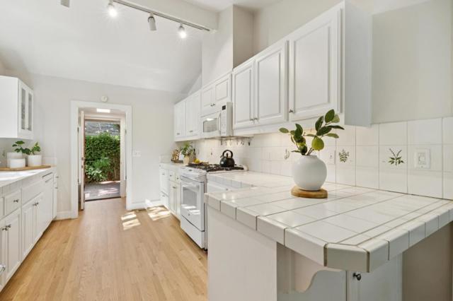 327 Bachman Avenue, Los Gatos CA: https://media.crmls.org/mediaz/c2c379e7-5647-474e-abbd-c677dec1c649.jpg