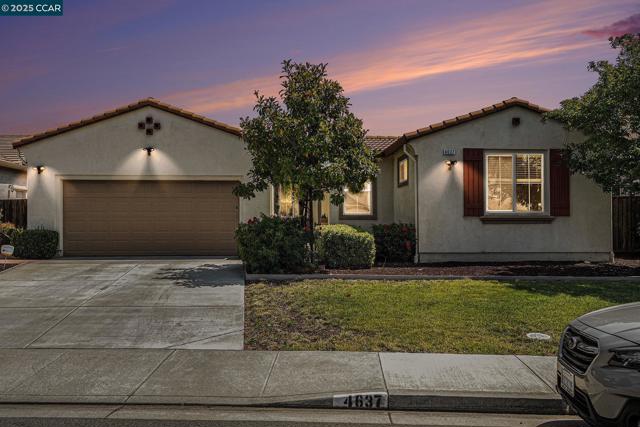 4637 Appleglen St, Antioch CA: https://media.crmls.org/mediaz/c2c3d9fb-a921-4d12-95fe-ac948cbf0650.jpg