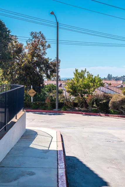 Detail Gallery Image 3 of 18 For 2395 Rancho Del Oro Rd #29,  Oceanside,  CA 92056 - 2 Beds | 2 Baths